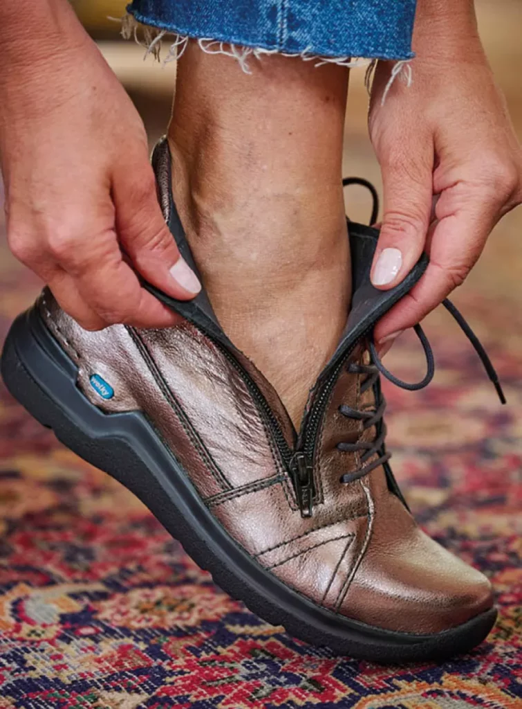 Wolky Hoge veterschoenen 06606 Why 23203 lood metallic leer