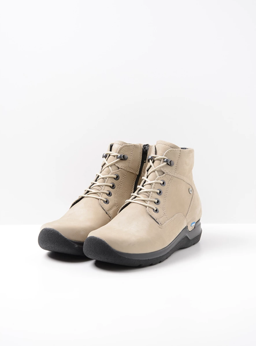 wolky hoge veterschoenen 06616 whynot hv 10125 safari nubuck front