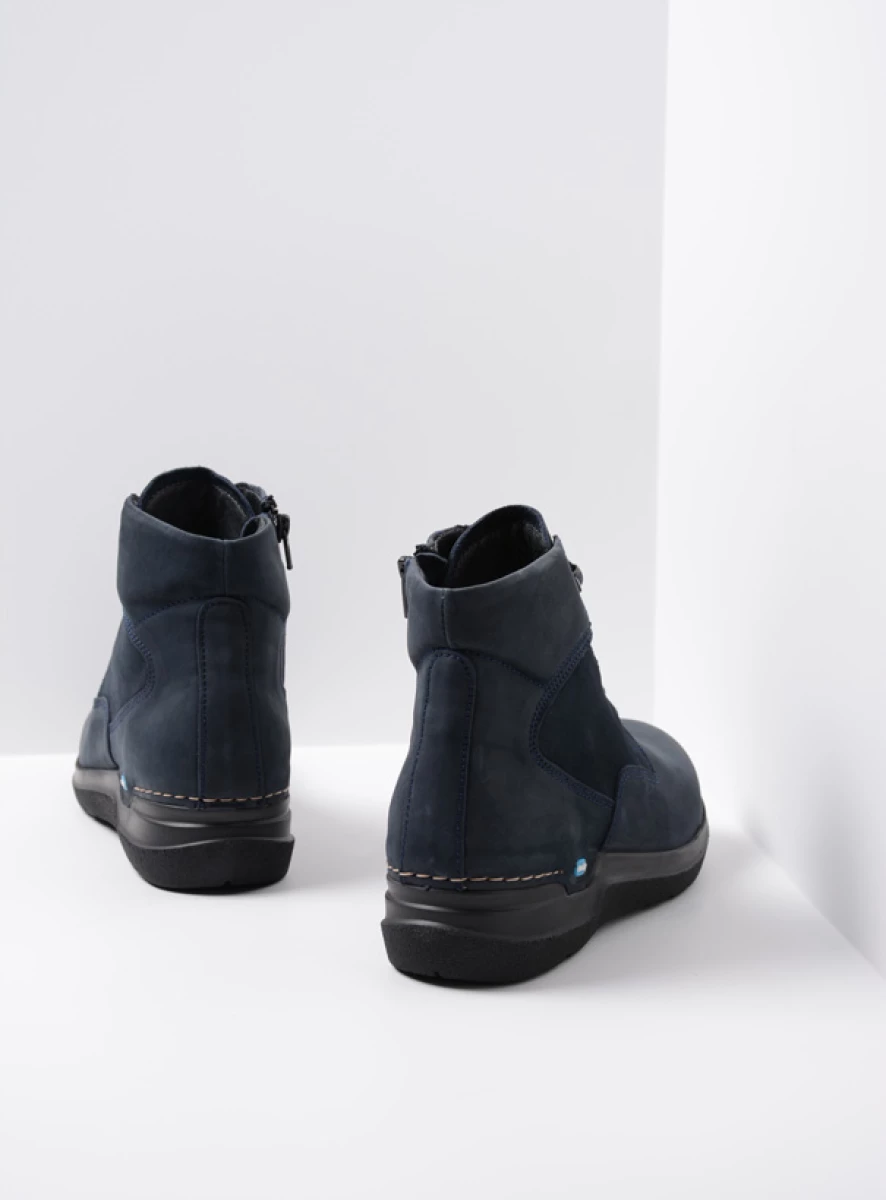 wolky hoge veterschoenen 06616 whynot hv 16800 blauw nubuck back