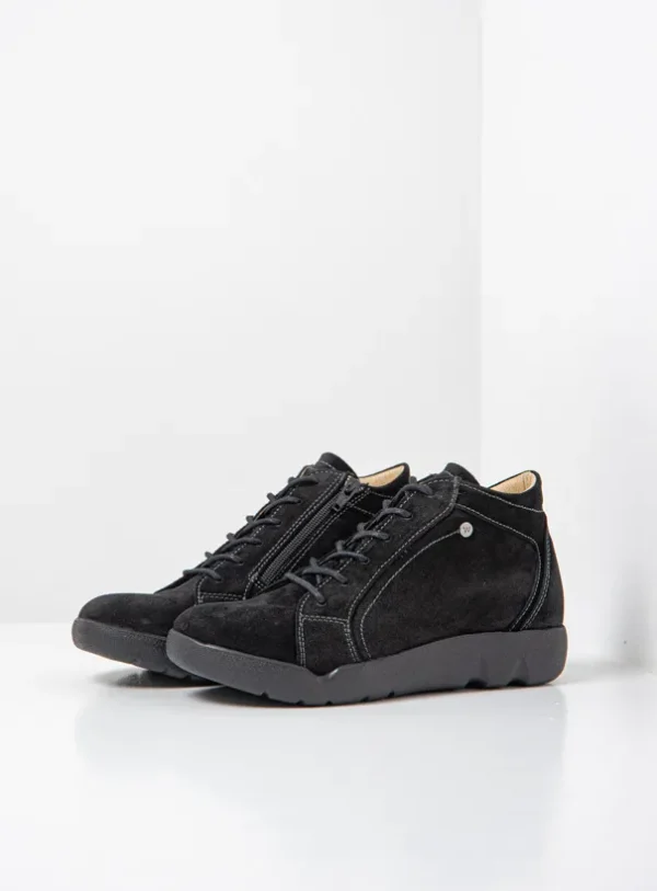 Wolky Lugana - zwart suede Hoge veterschoenen voor dames