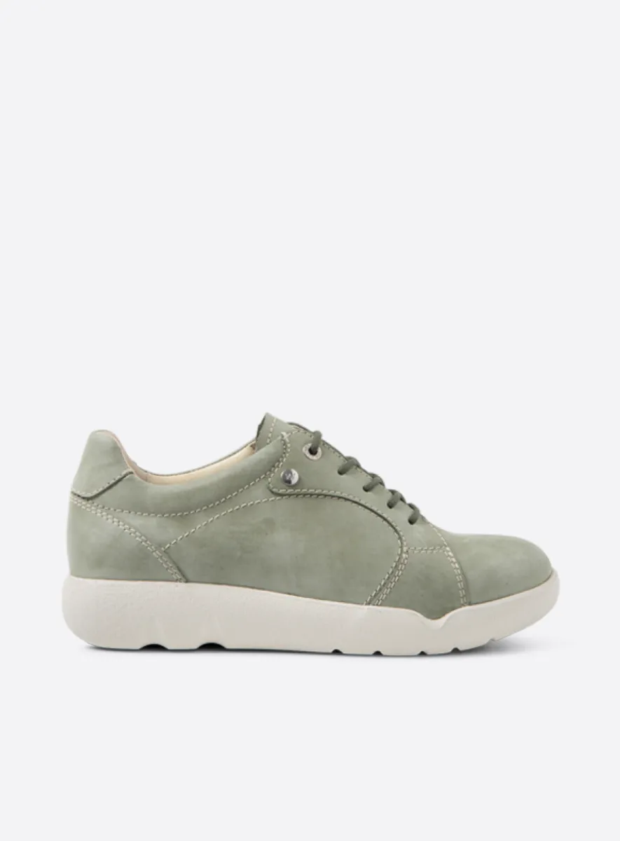 Wolky Lunvia - saliegroen effectleer Veterschoenen voor dames