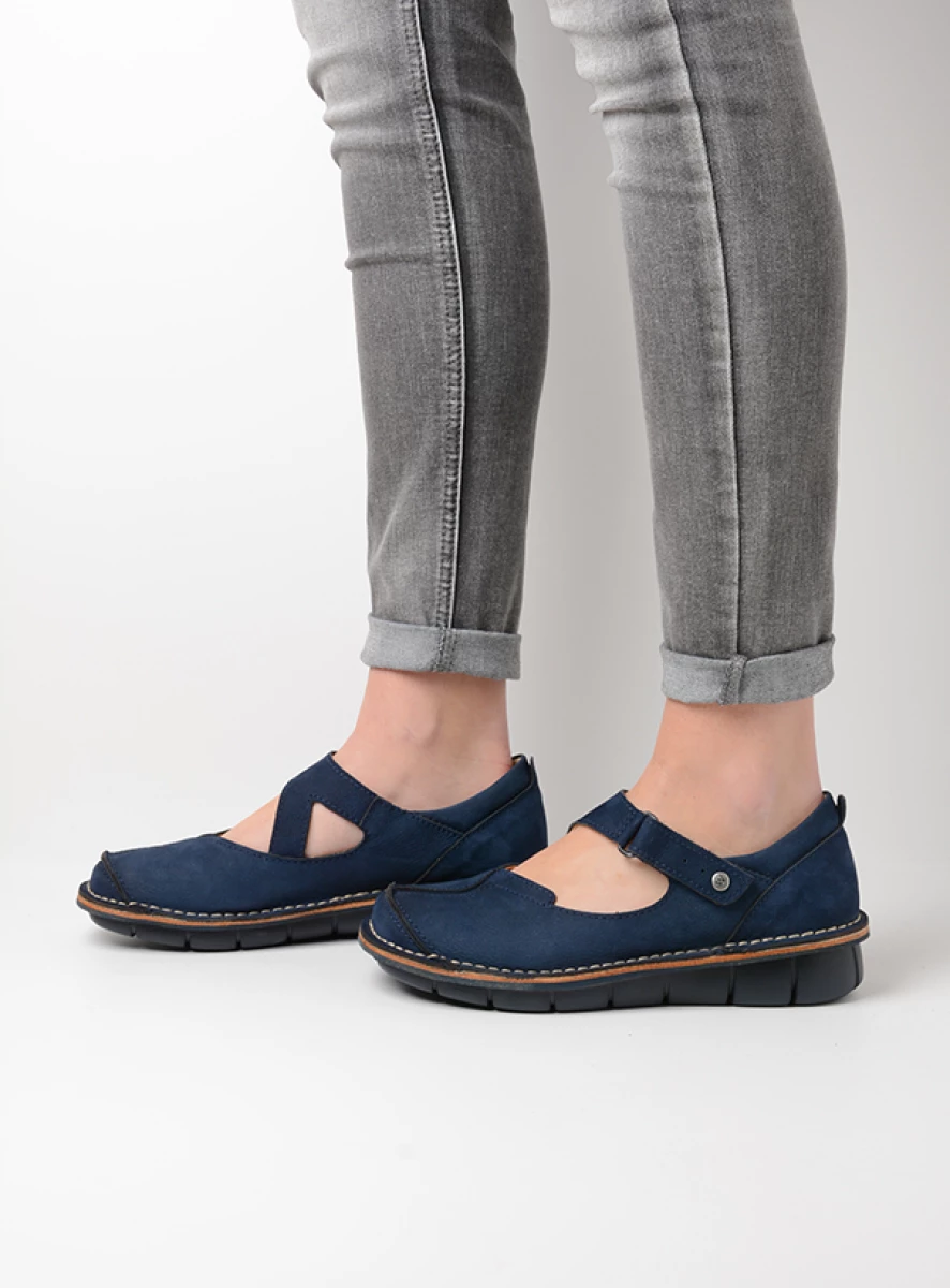 wolky bandschoenen 08389 cordoba 11820 blauw nubuck sfeer